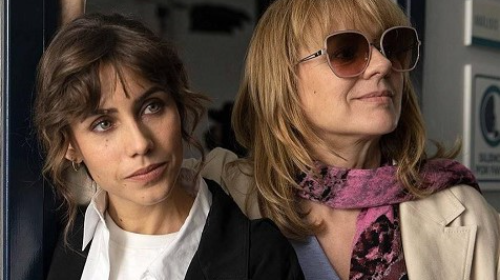 Zinemabarri: ALGUIEN QUE CUIDE DE MÍ