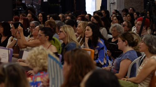 SÍ, TU HIJO VE PORNO