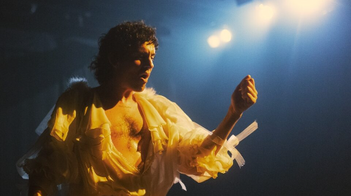 ONE NIGHT AT THE GOLDEN BAR