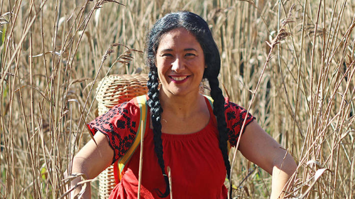 IPUIN KONTALARIA: EMAKUMEAK MUNDUA ALDATZEN