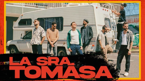 LA SRA. TOMASA + SKARRA MUCCI