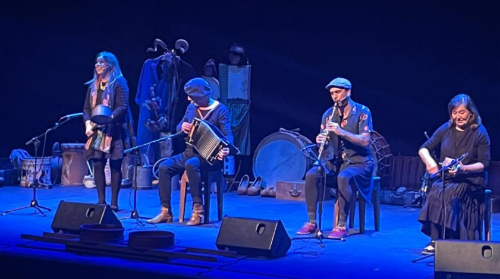 Teatro de Calle: ENCÁ MAYALDE
