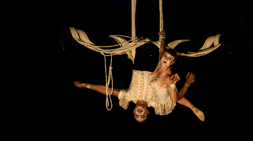 Teatro de Calle: CUERDAS NUPCIALES