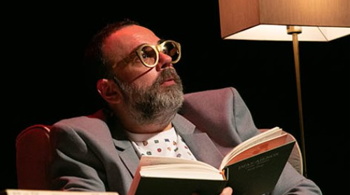 LOS DÍAS AJENOS DE BOB