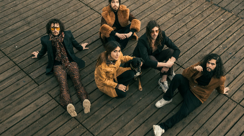 LOS ESTANQUES Y ANNI B SWEET